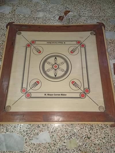 carrom board