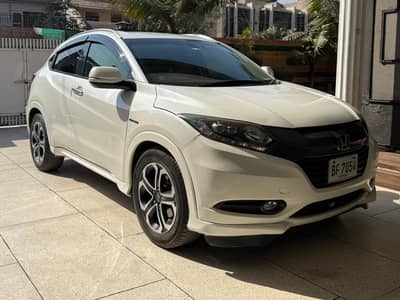 Honda Vezel 2015
