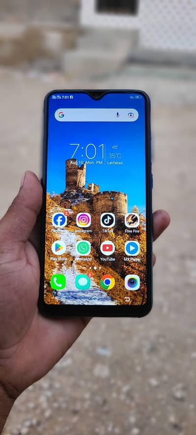 Vivo Y91 3 64 box or mobile haI finger or back camera kharab hai l