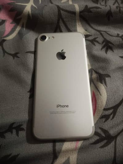 Apple iPhone 7 read description