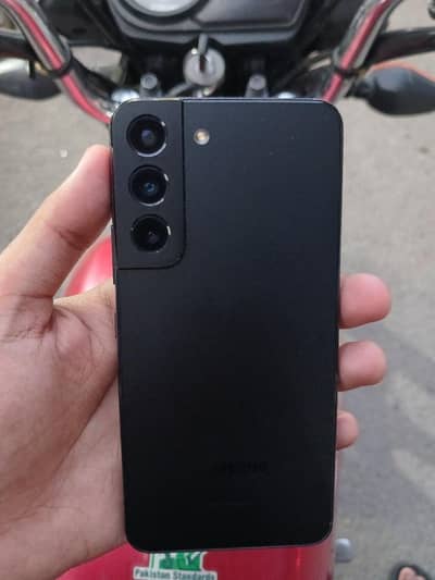 Samsung Mobile S22