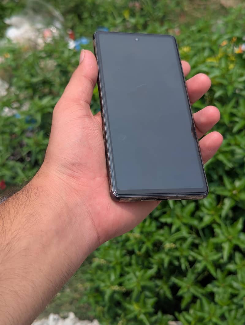 Google Pixel 7a 4
