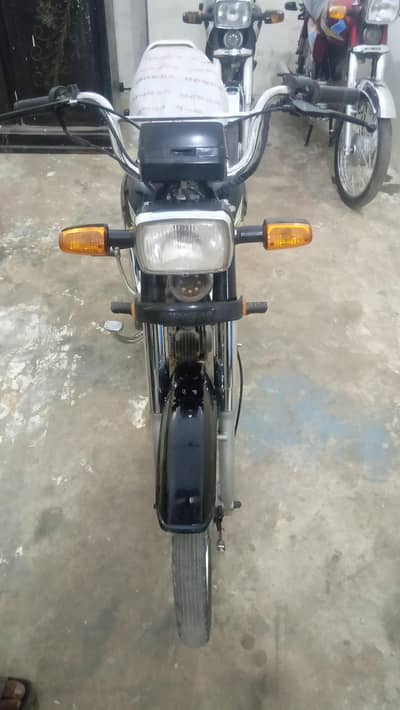 Honda CD 70 Karachi number complete file fast owners