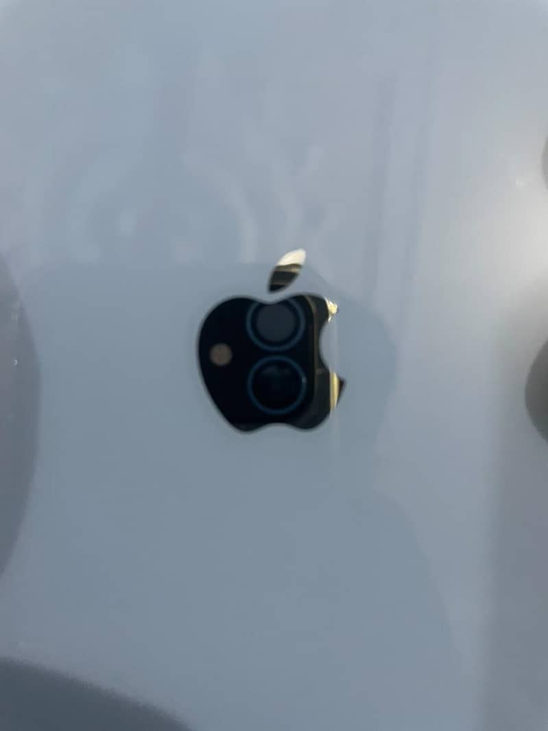 Apple iPhone 14 plus 3