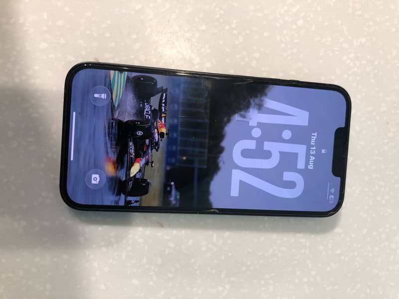Apple iPhone 13 1