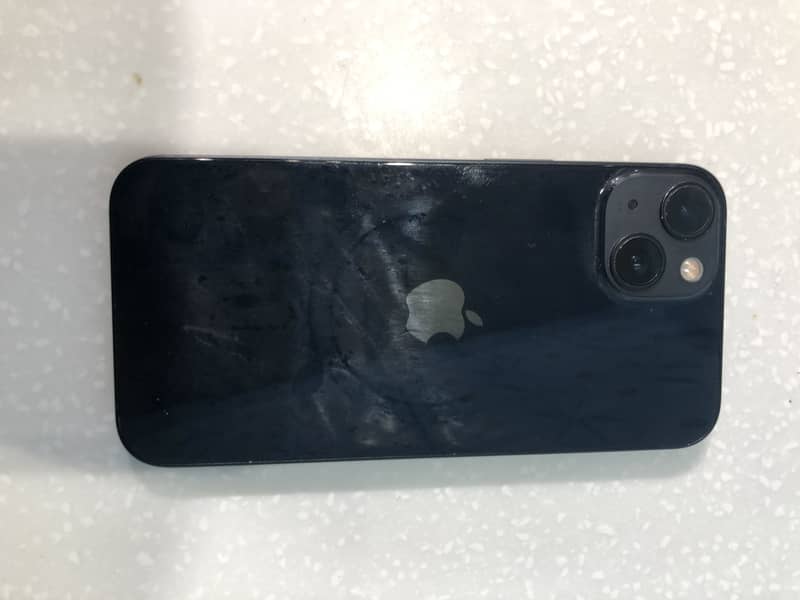 Apple iPhone 13 2