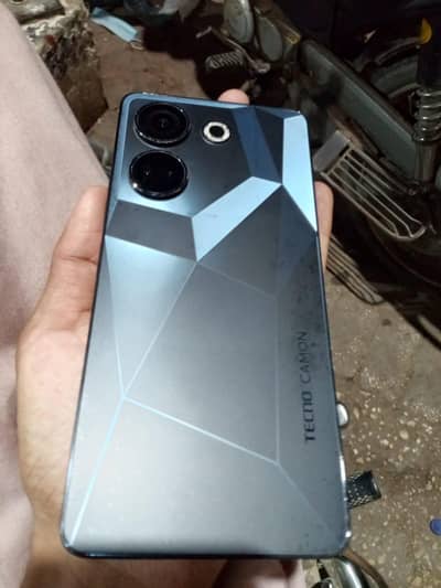Tecno CAMON 20 8/256 GB