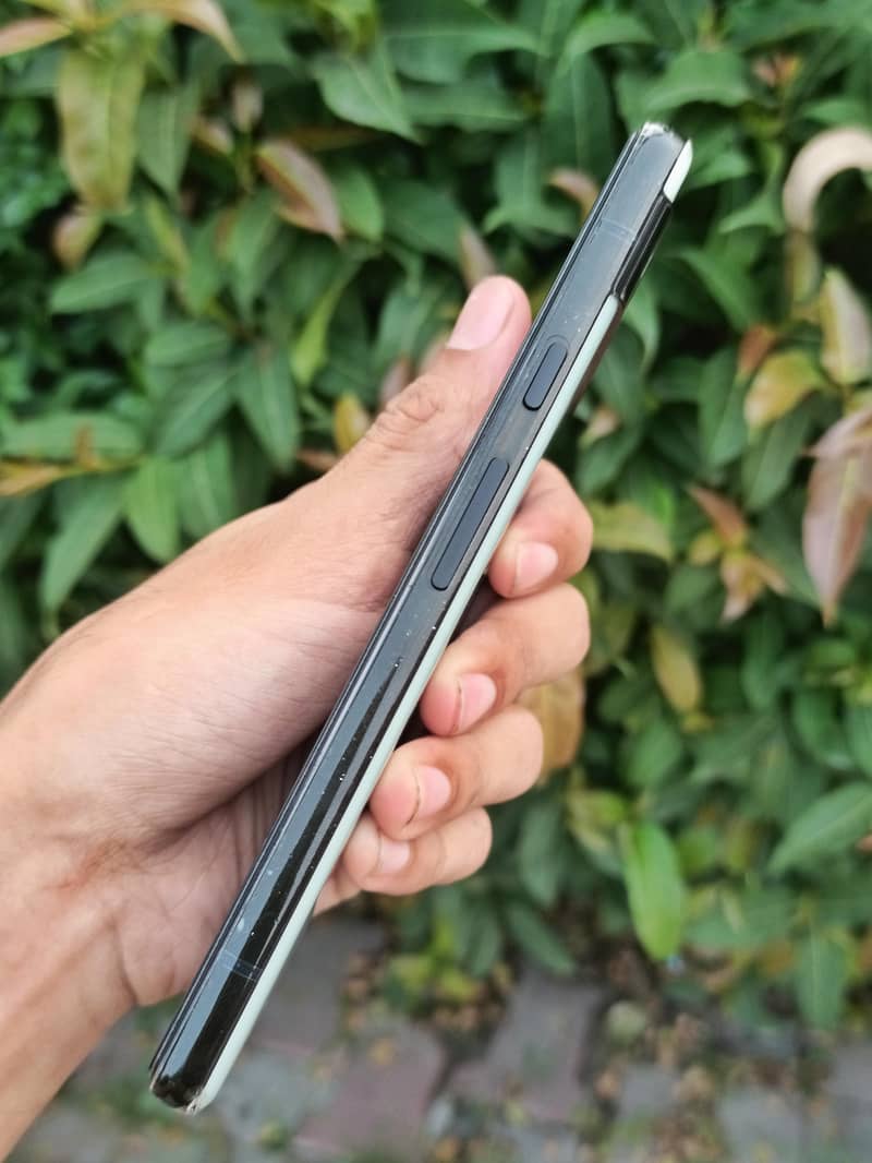 Google Pixel 6a 2