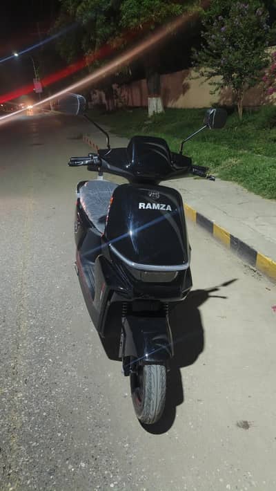 Ramza A7 Scoty Black Colour