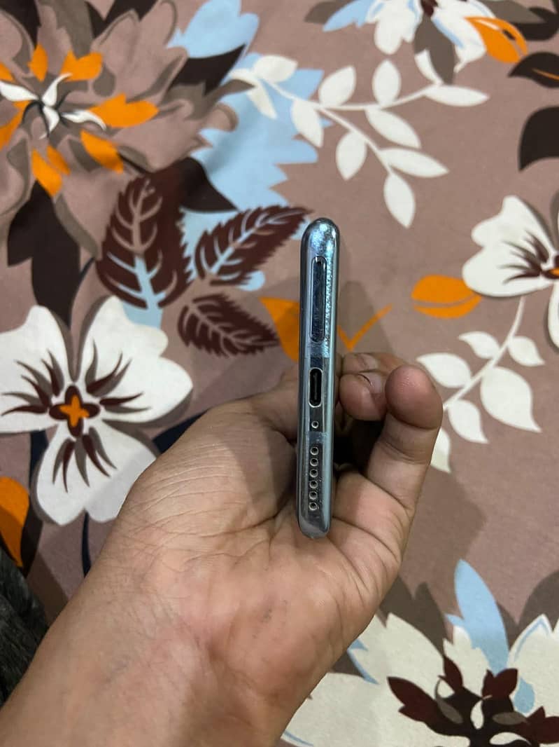 Redmi Note 14 pro 6