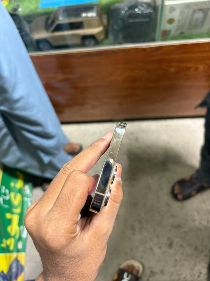 iphone 13 pro mdm 1