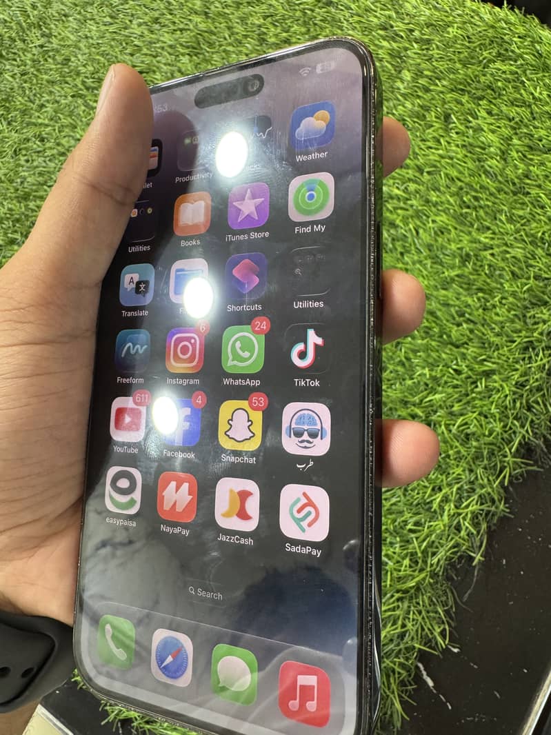 Apple iPhone 14 Pro Max 3