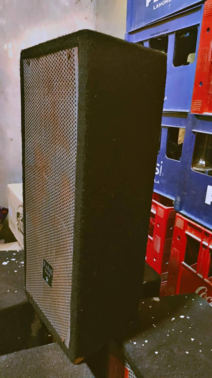 5 Speakers 3
