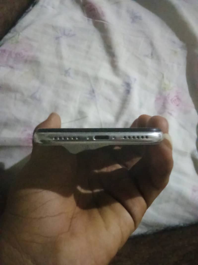 Apple iPhone X 8