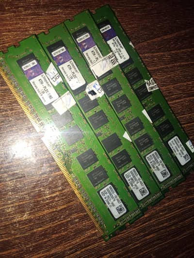 Selling urgent . 8GB DDR3 RAM for desktop