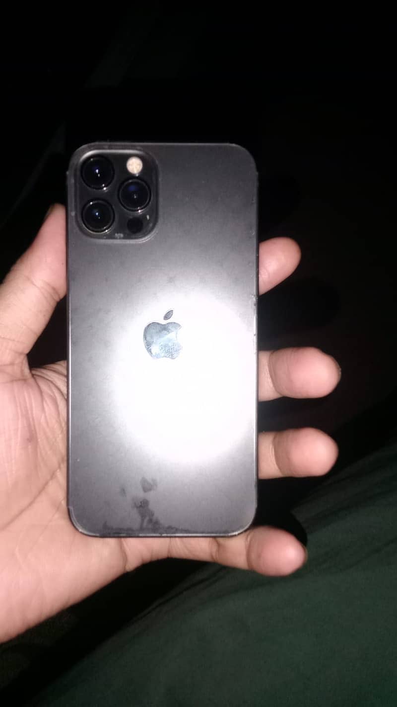Apple iPhone 12 Pro 1