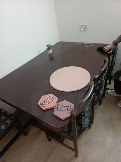 dinning table