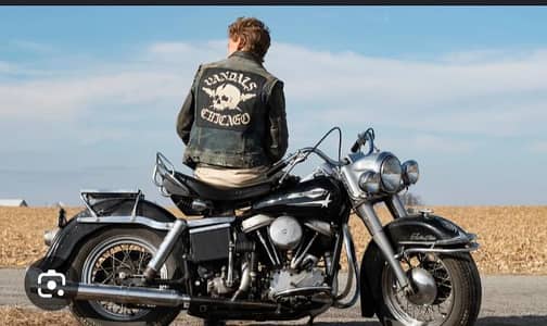 bike riders