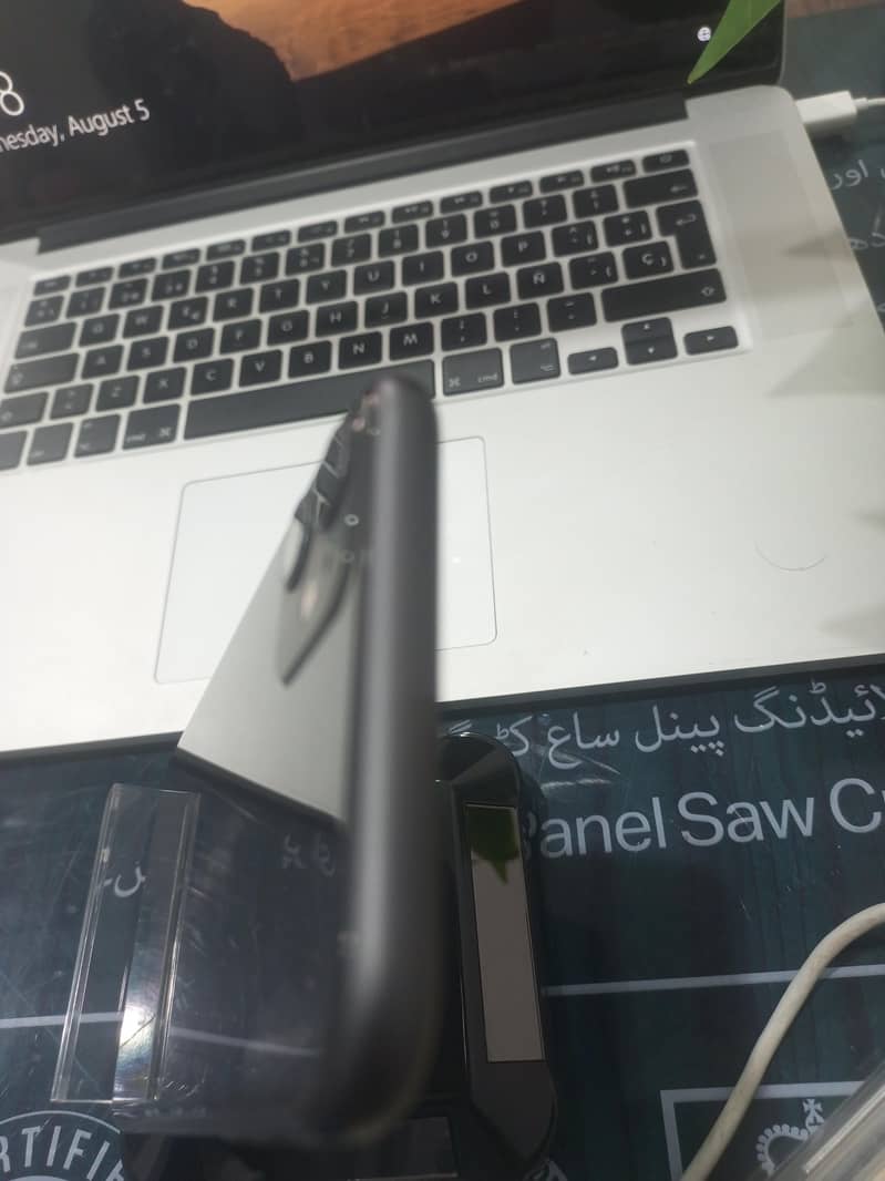 Apple iPhone 11 2