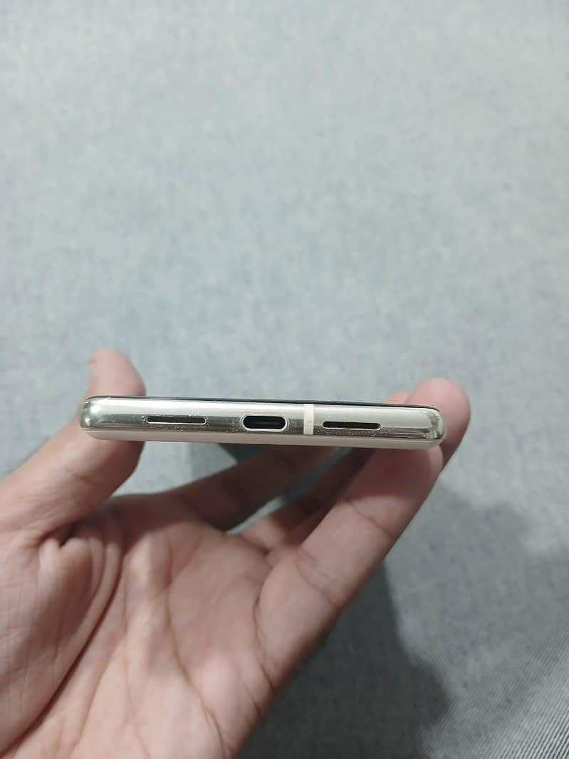 Google Pixel 6 Pro 2
