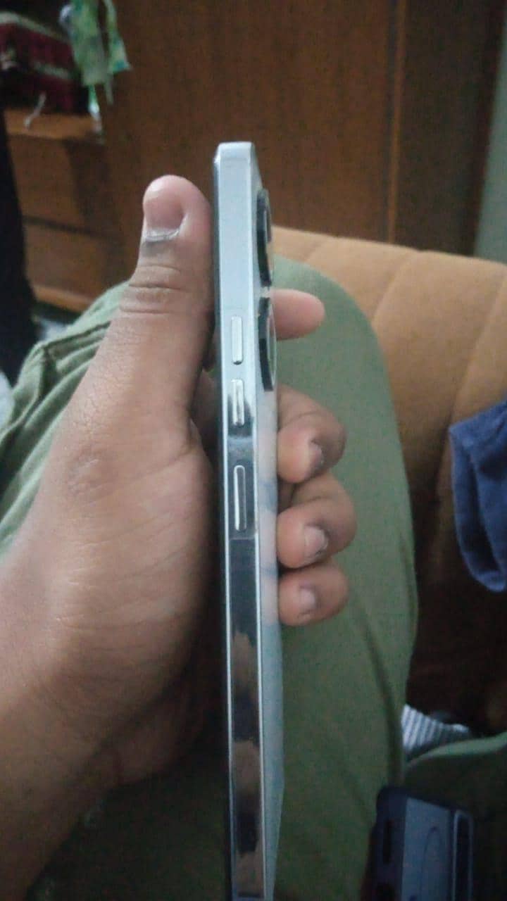 Tecno CAMON 20 1