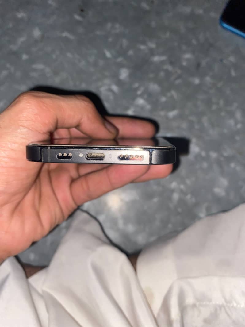 Apple iPhone 13 Pro 7