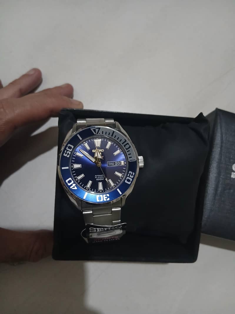 Seiko 6
