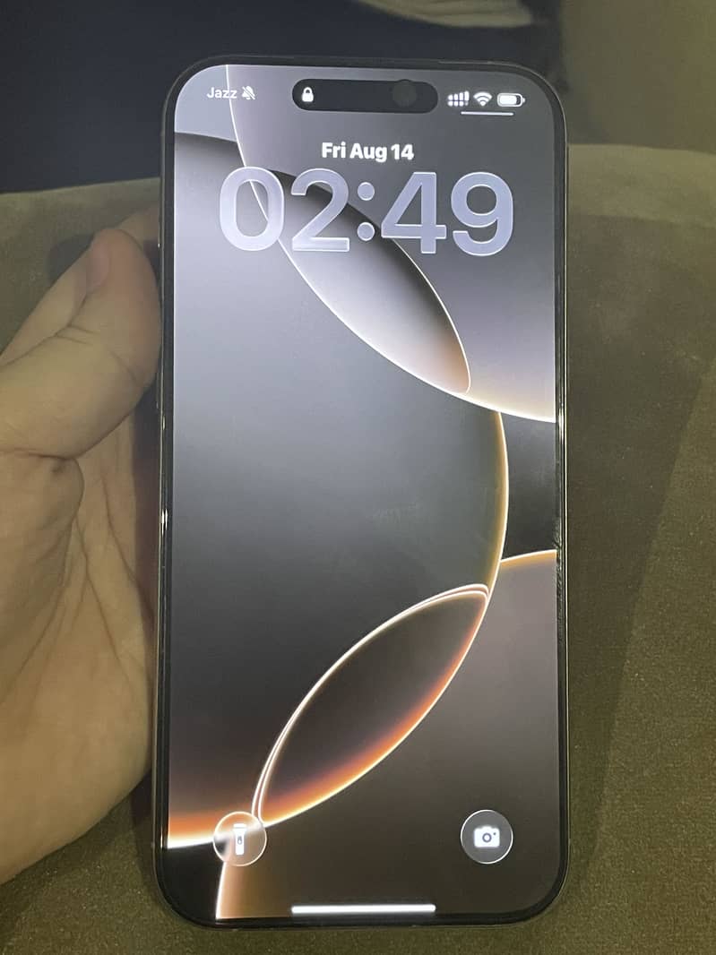 Apple iPhone 16 Pro Max 7