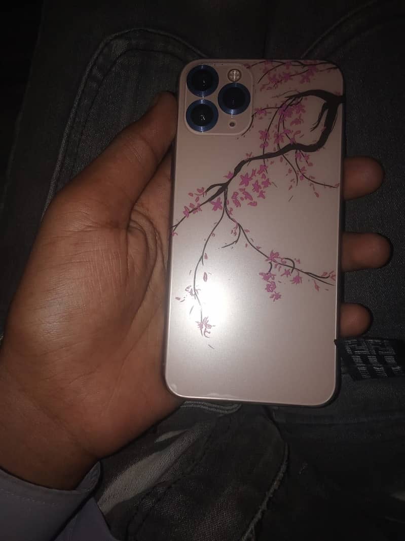 Apple iPhone 11 Pro 7