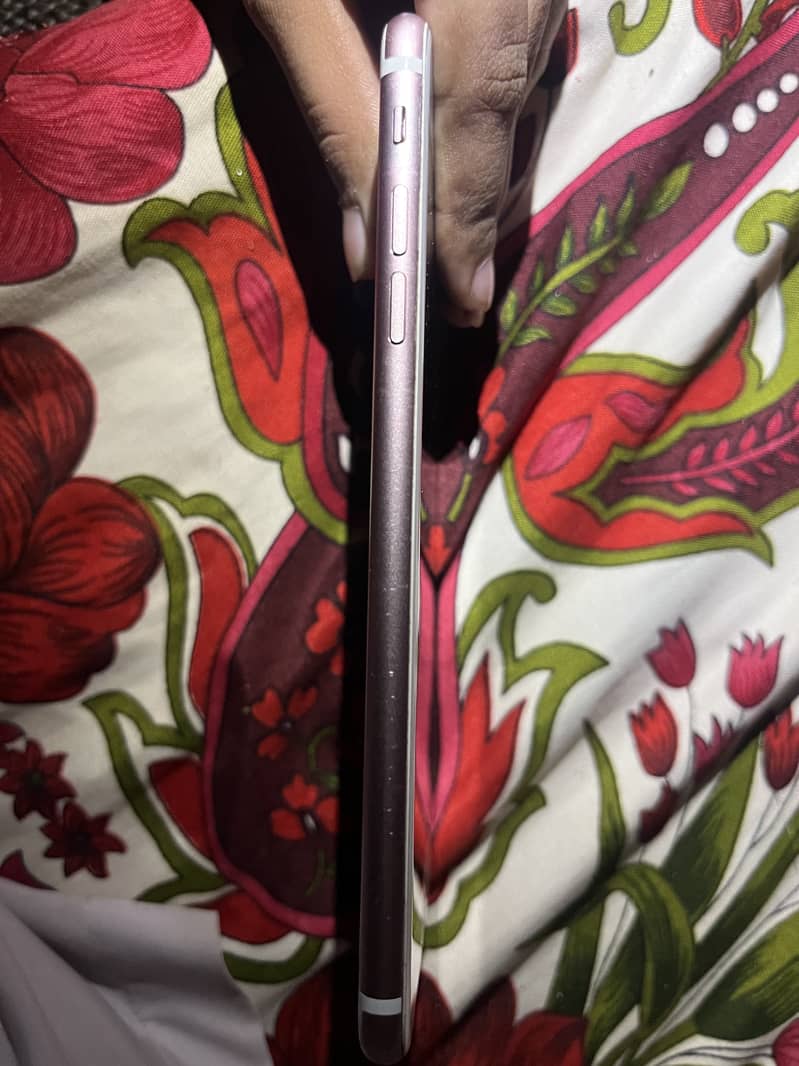 iPhone 7 Plus 8