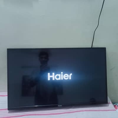 Haier 32-inch Smart LED- used good condition