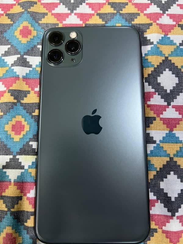 iPhone 11 Pro Max 1