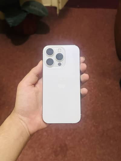 Apple iPhone 15 Pro jv 10/10