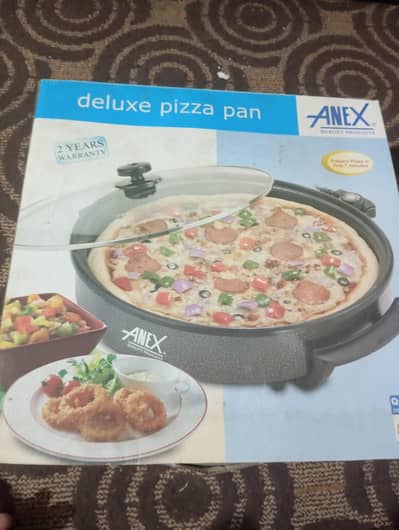 pizza maker