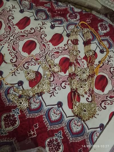 mala earring haar or Tikka