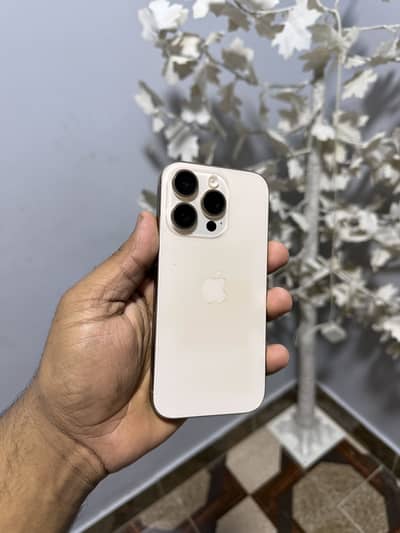 Apple iPhone 16 Pro