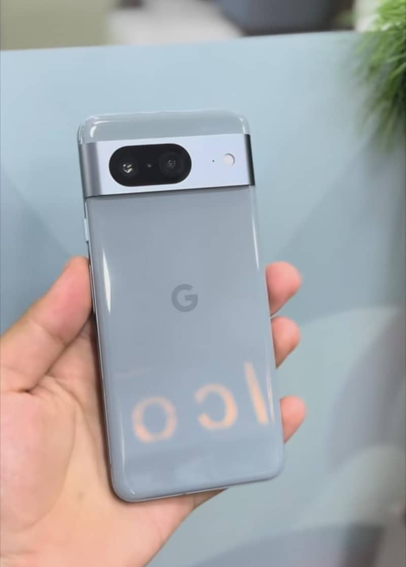 Google Pixel 8 0