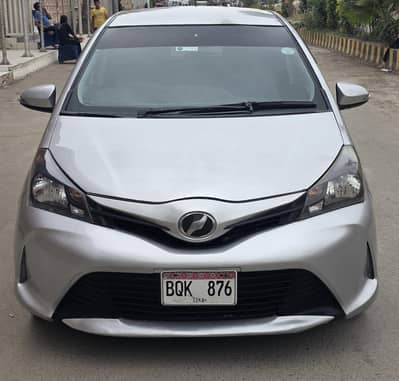 Toyota Vitz 2015
