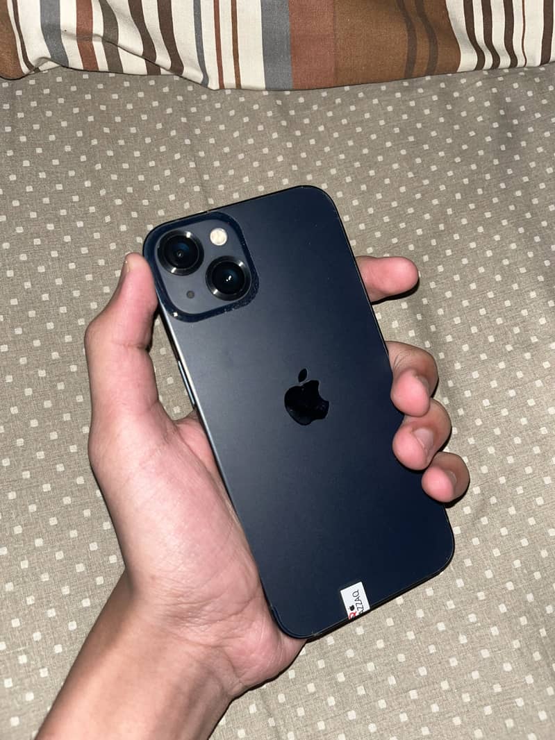 Apple iPhone 13 0