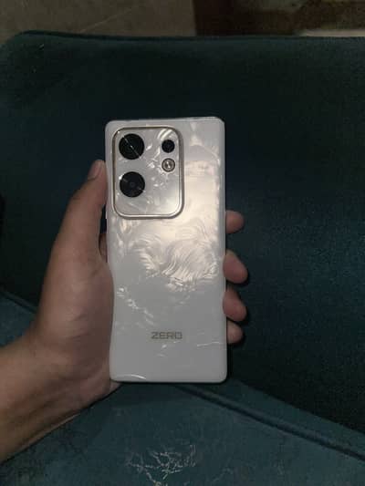 Infinix Zero 30