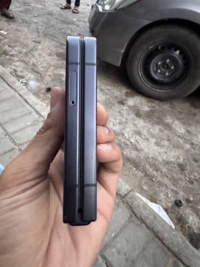Samsung Mobile Z Flip 7