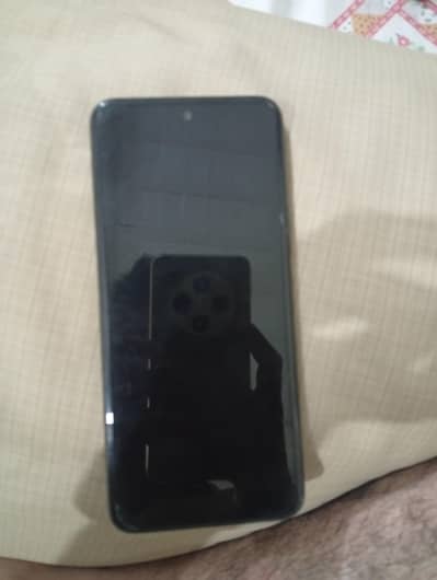 Infinix Hot 12