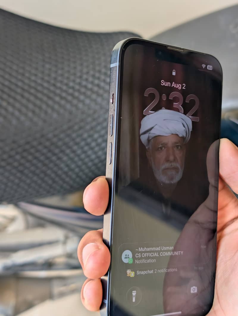 Apple iPhone 13 1