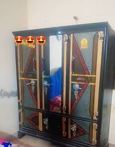 urgent for sell 3door iron wardrobe