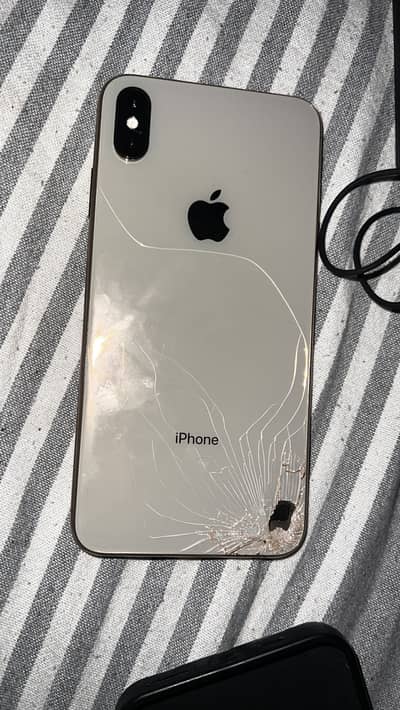 IPHONE XsMax - Total Orignal Phone - Just Minor Back Brake