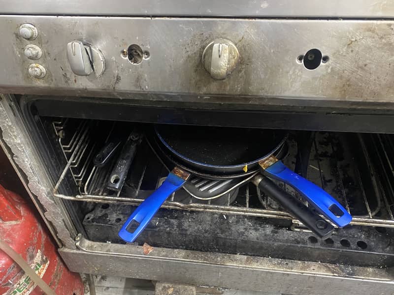 cooking range 0