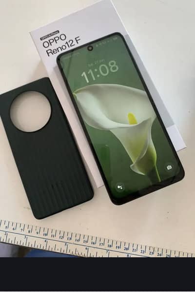 OPPO Reno12 F