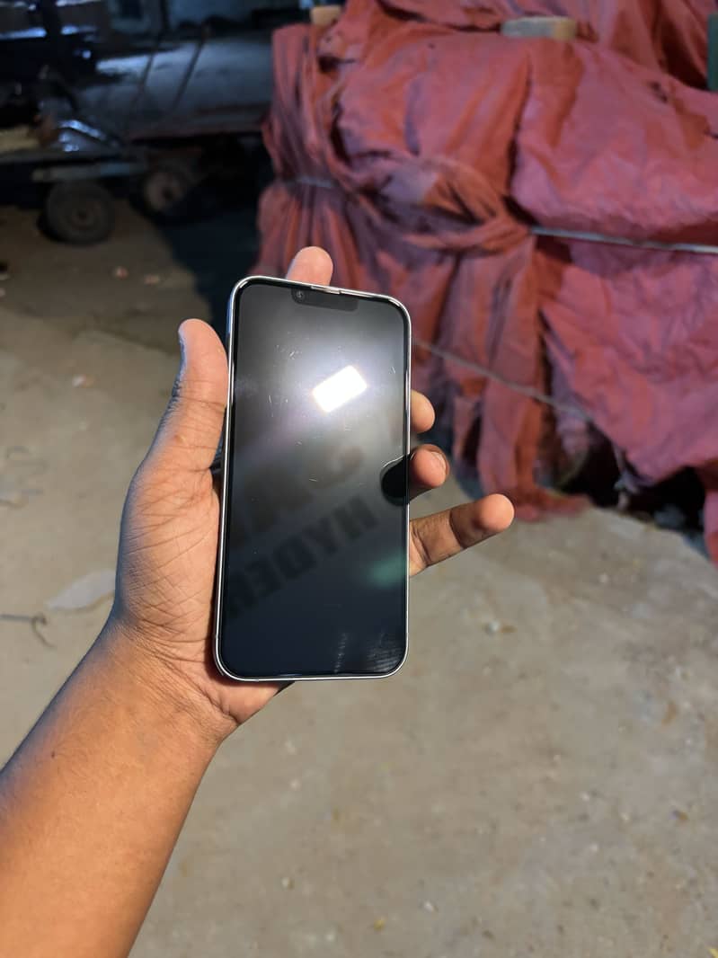 iPhone 14 jv 2