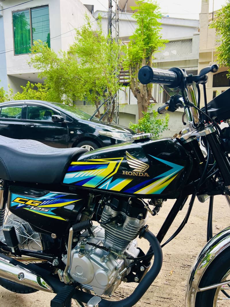 CG 125 0