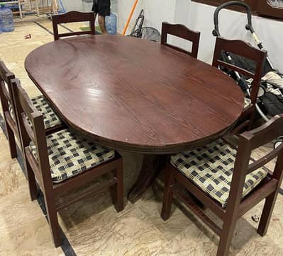 DINING TABLE